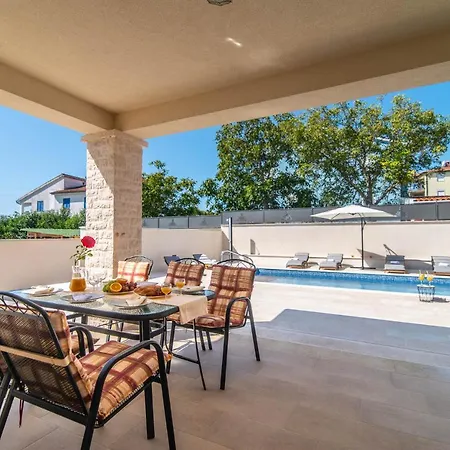 Vila Orchidee Villa